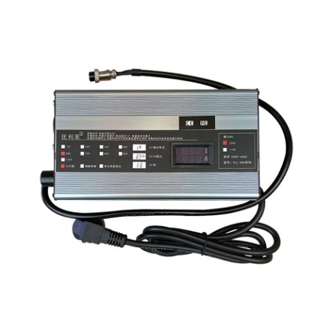 Chargeur rapide 60V → 67V 1-10A GX16-3P